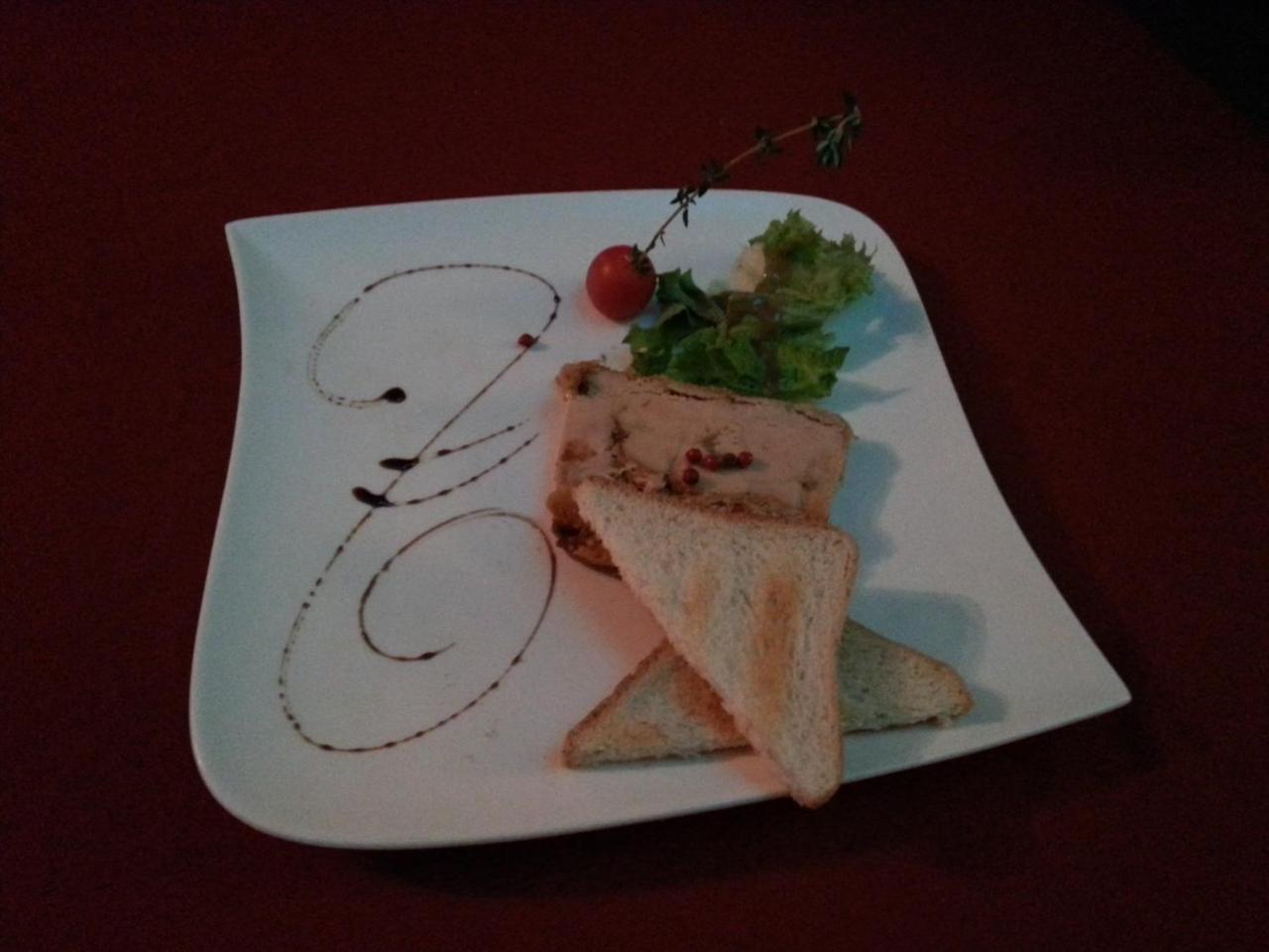 Hotel Restaurant Le Yeti Les Rousses Buitenkant foto