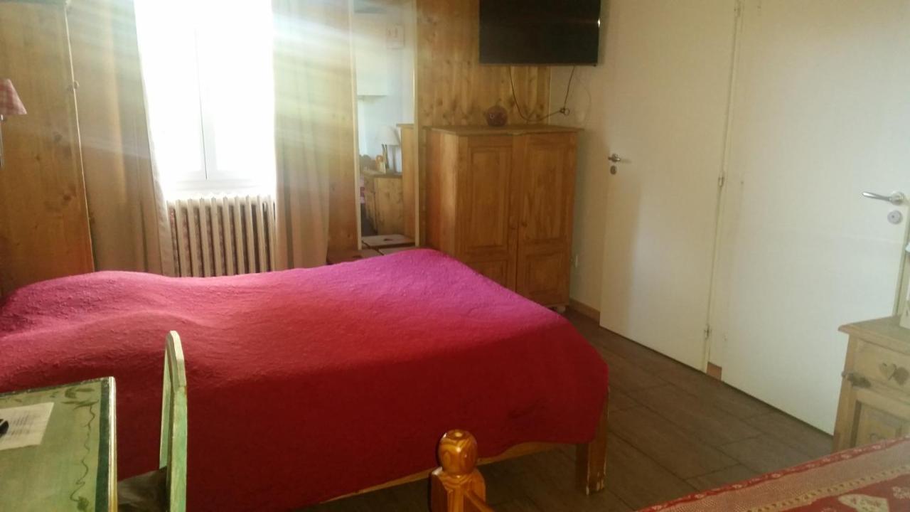 Hotel Restaurant Le Yeti Les Rousses Buitenkant foto